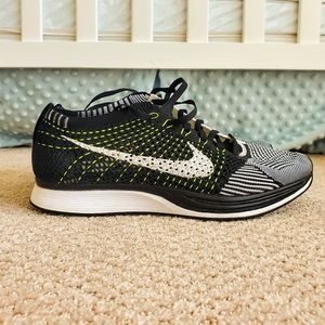 *SOLD* Nike Flyknit Racer Orca Volt EUC
